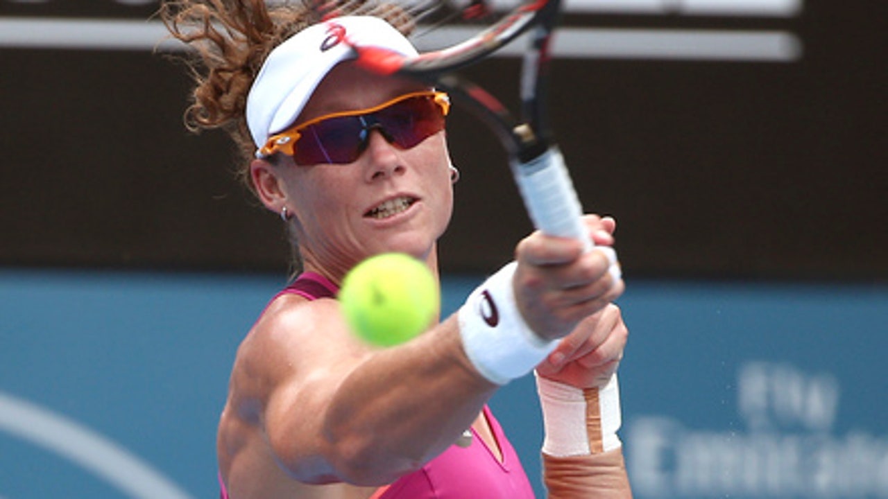Bouchard wins in Hobart 1st round